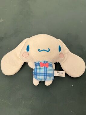 Like New Sanrio Hello Kitty & Friends Plaid Pal - Cinnamoroll plush toy 6”